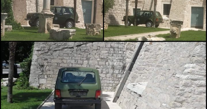 auto_ispred_muzeja
