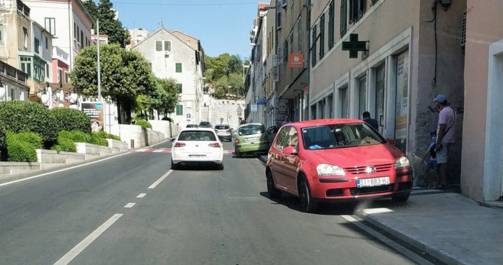 bezobrazluk_parking