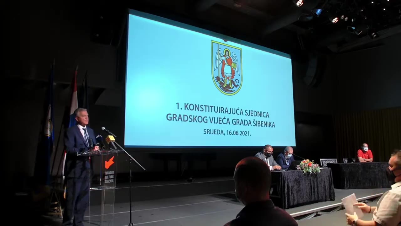 Željko Burić za govornicom Gradskog vijeća
