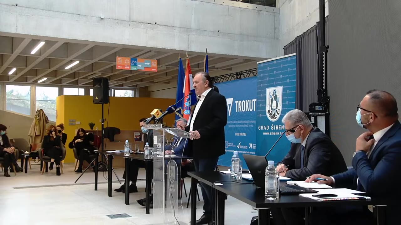 Milorad Mišković za govornicom Gradskog vijeća