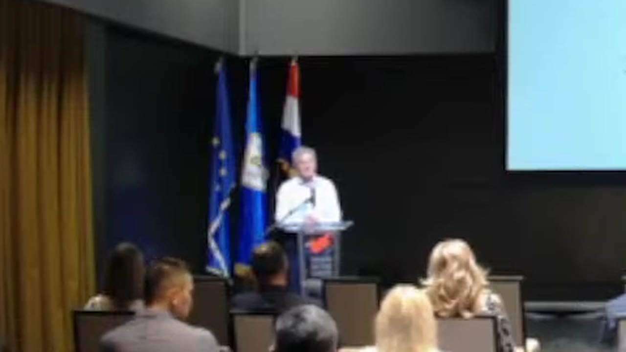 Željko Burić za govornicom Gradskog vijeća
