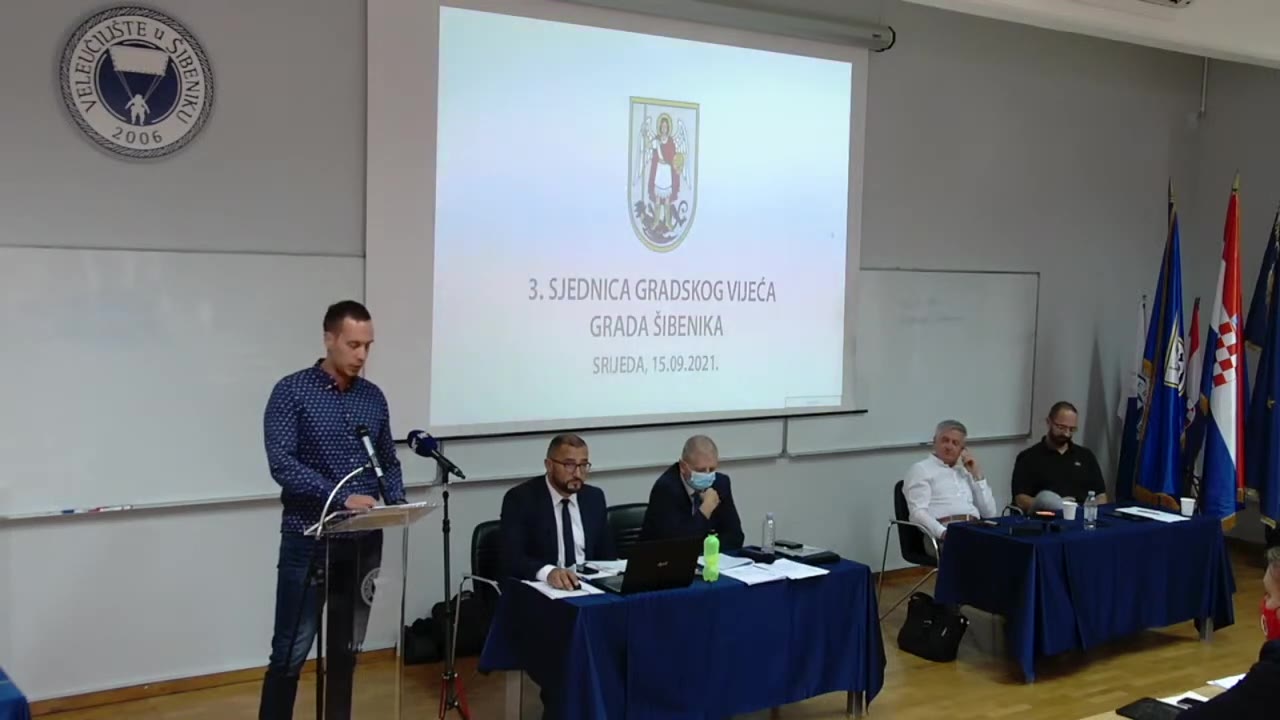 Ante Nakić za govornicom Gradskog vijeća