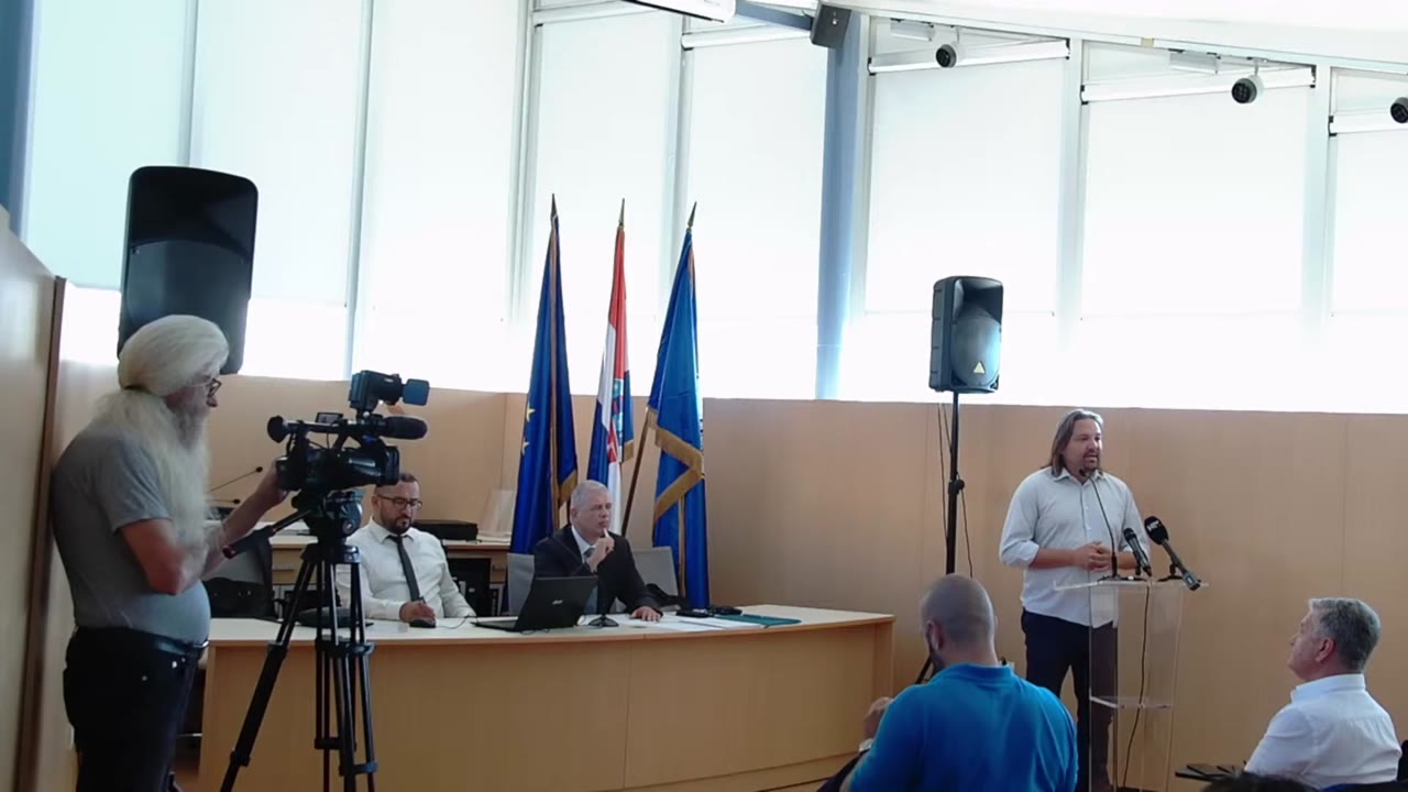 Tonči Restović za govornicom Gradskog vijeća
