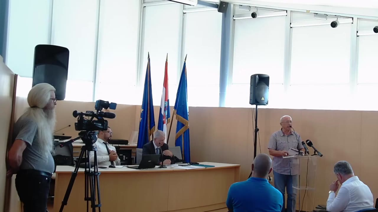 Ivan Rajić za govornicom Gradskog vijeća