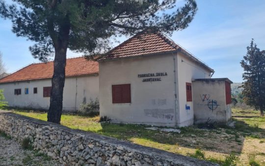 jadrtovac_skola