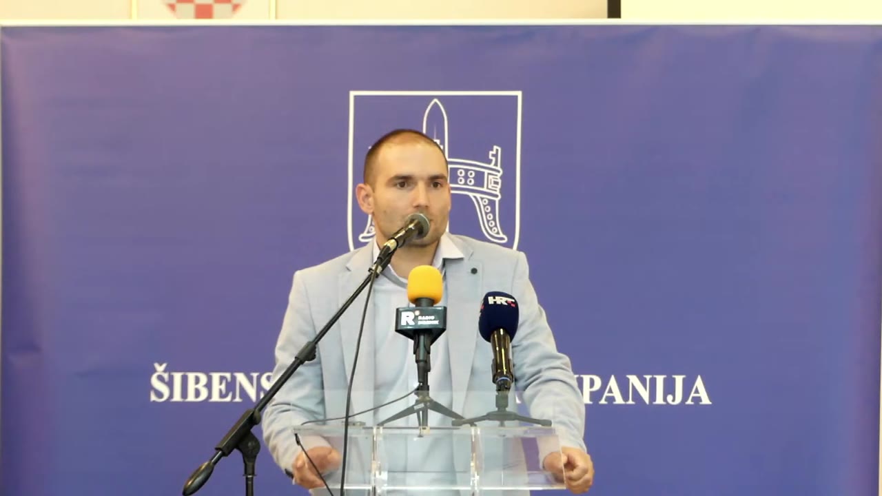 Marko Parat za govornicom Županijske skupštine