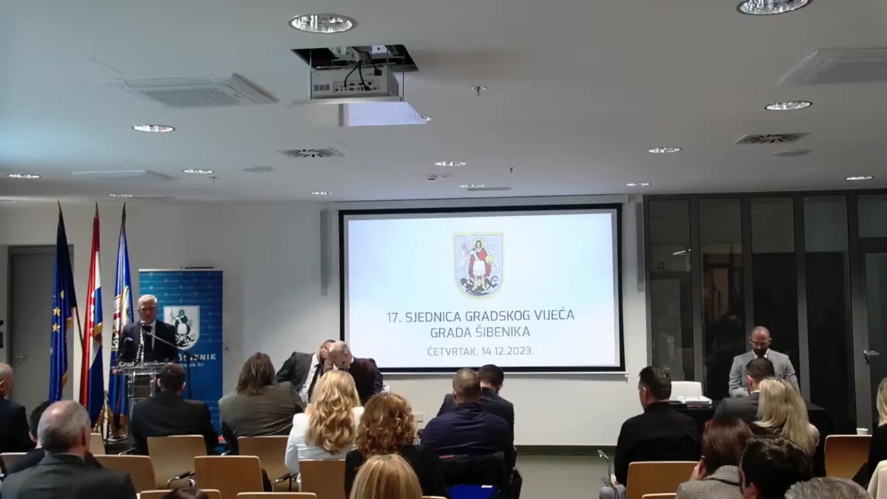 Željko Burić za govornicom Gradskog vijeća