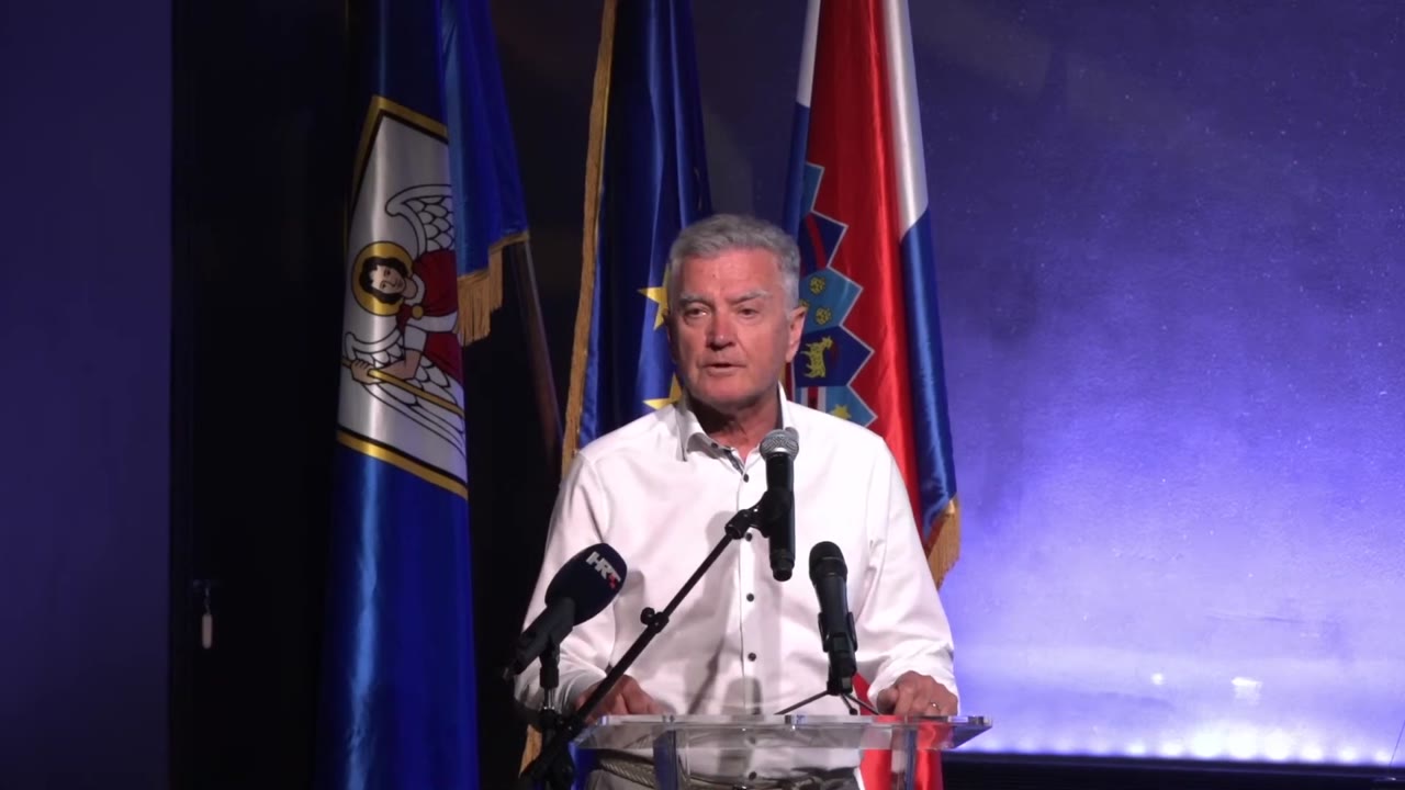 Željko Burić za govornicom Gradskog vijeća