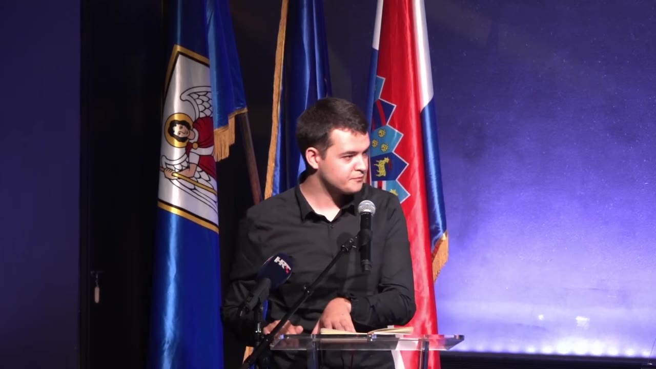 Ivan Slavica za govornicom Gradskog vijeća