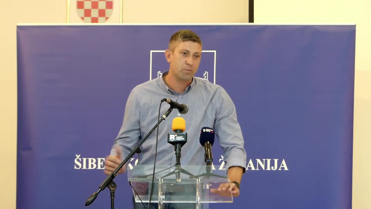 Nenad Tisaj za govornicom Županijske skupštine