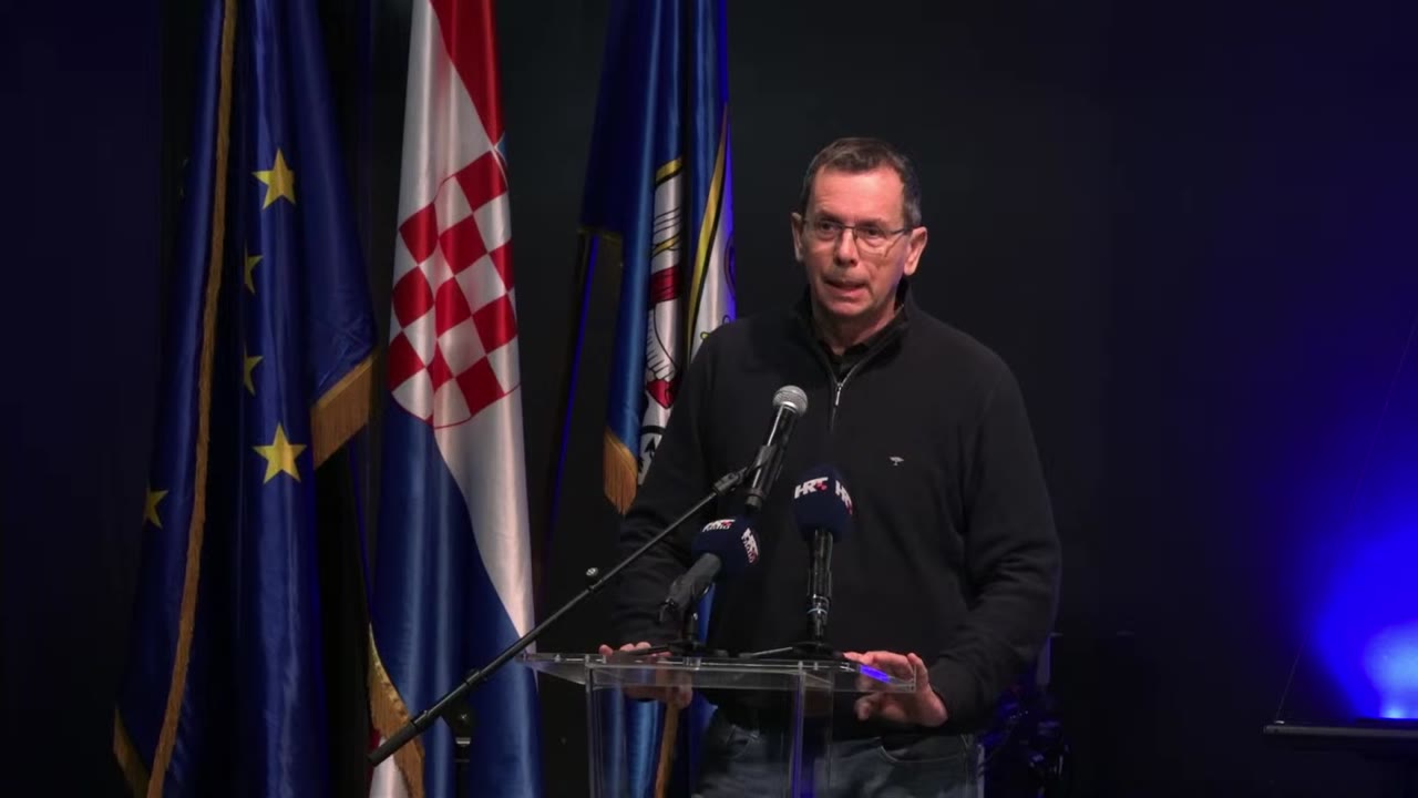 Branko Kronja za govornicom Gradskog vijeća