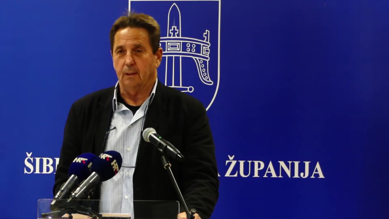 Stipe Petrina za govornicom Županijske skupštine