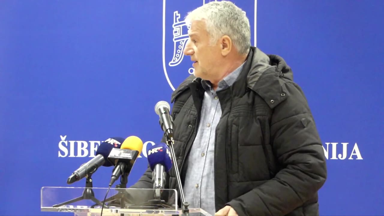 Branko Dželalija za govornicom Županijske skupštine