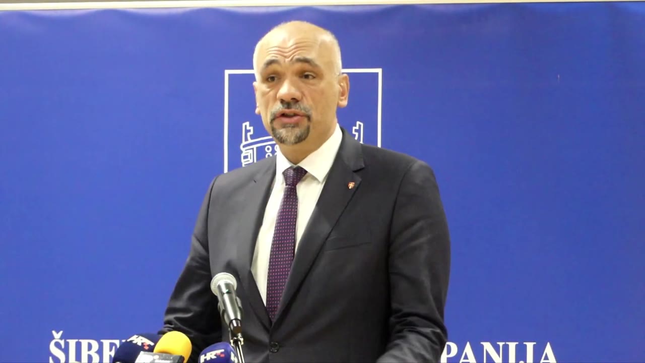 Marko Jelić za govornicom Županijske skupštine