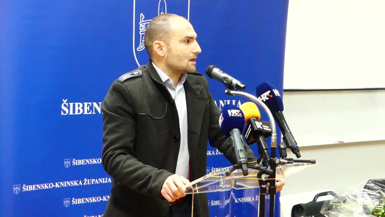 Marko Parat za govornicom Županijske skupštine