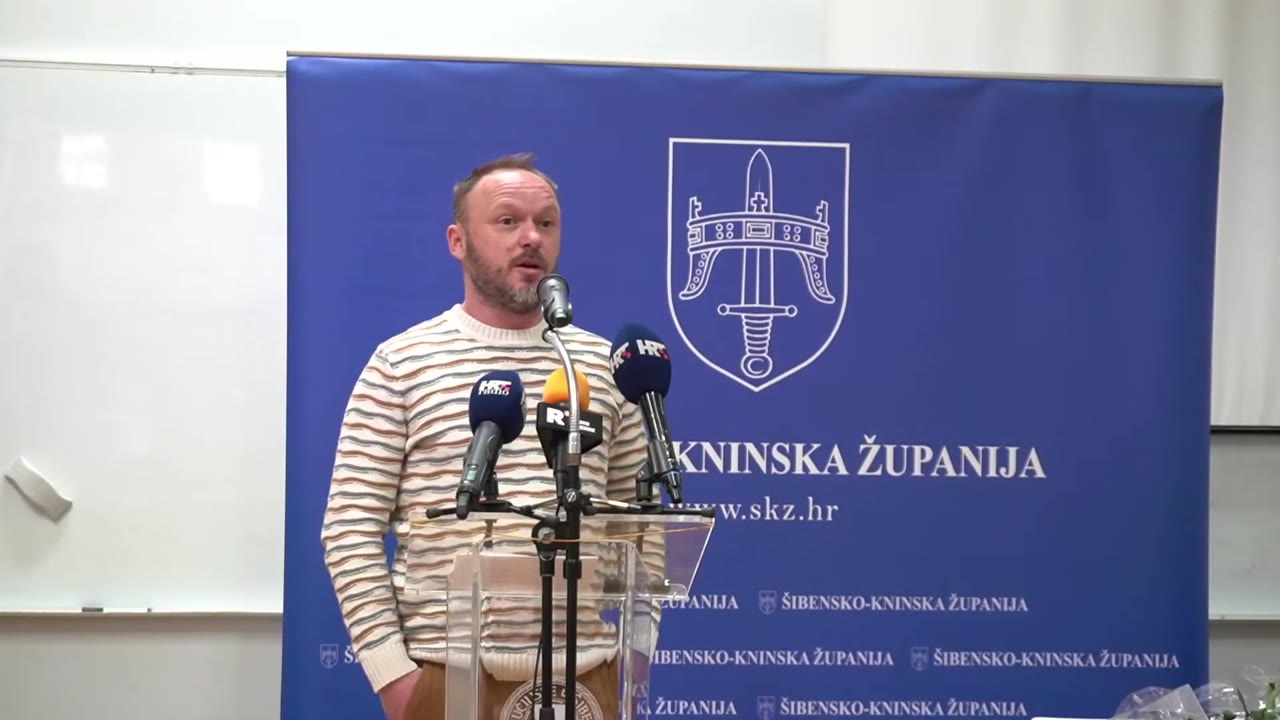 Florijan Žižić za govornicom Županijske skupštine