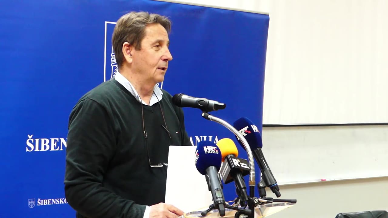 Stipe Petrina za govornicom Županijske skupštine