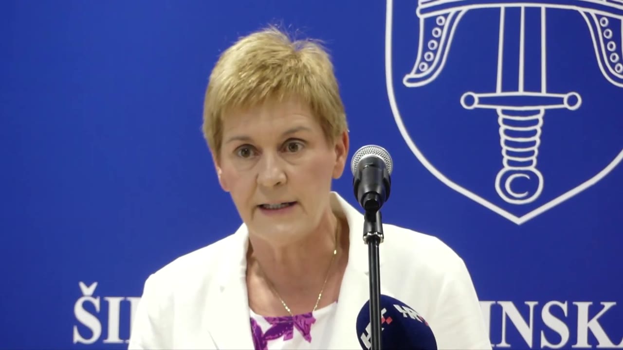 Sanja Jakelić za govornicom Županijske skupštine