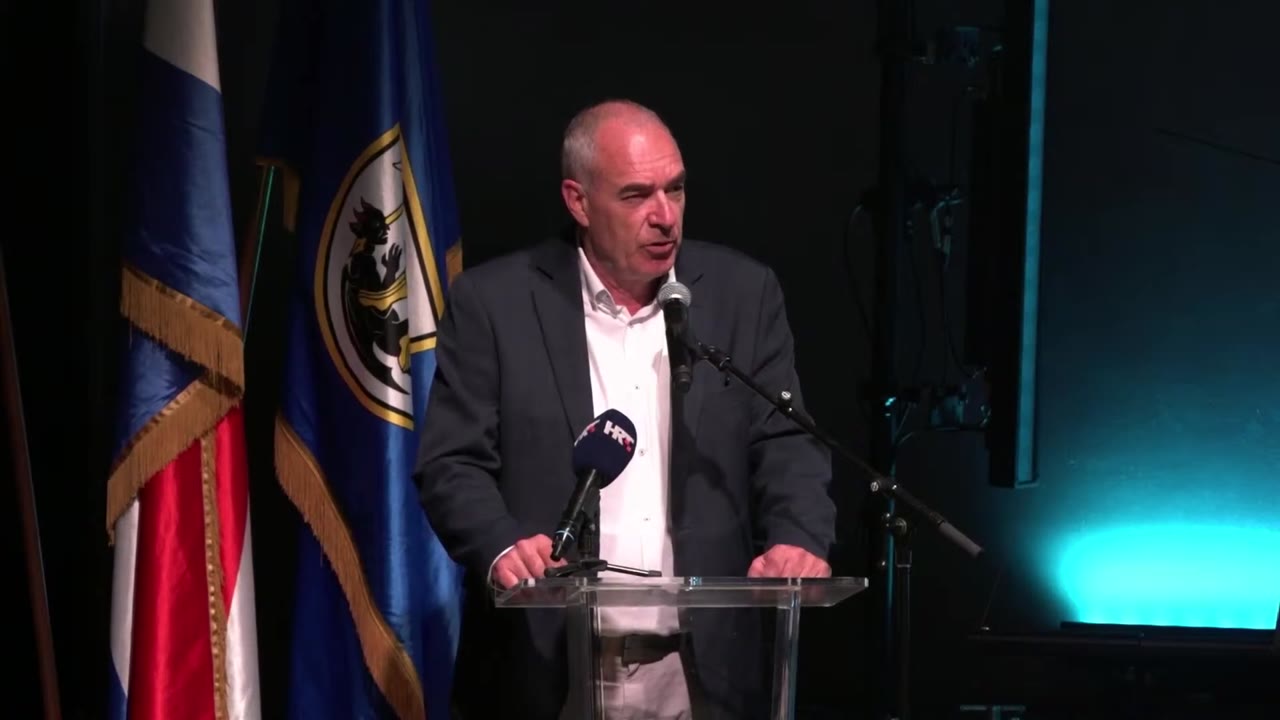 Joško Jurić za govornicom Gradskog vijeća