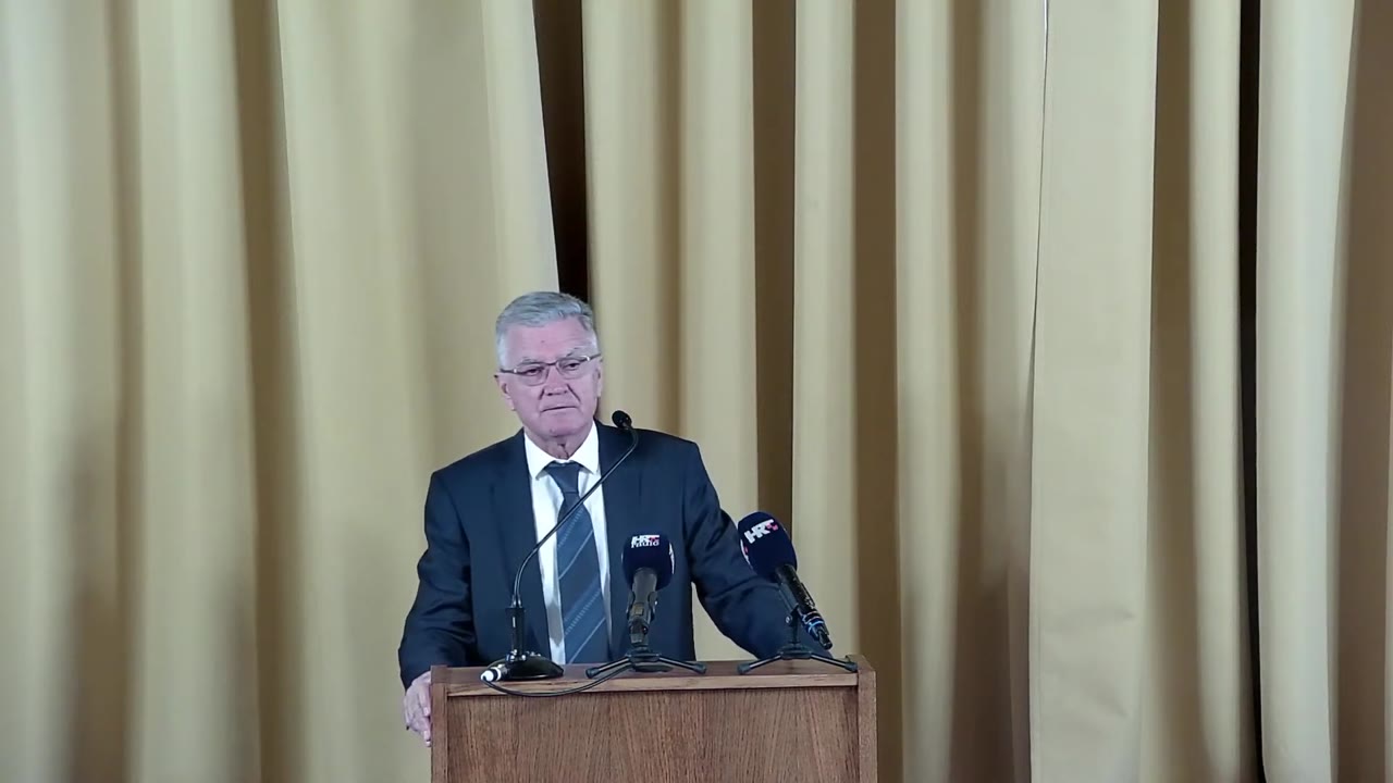 Željko Burić za govornicom Gradskog vijeća