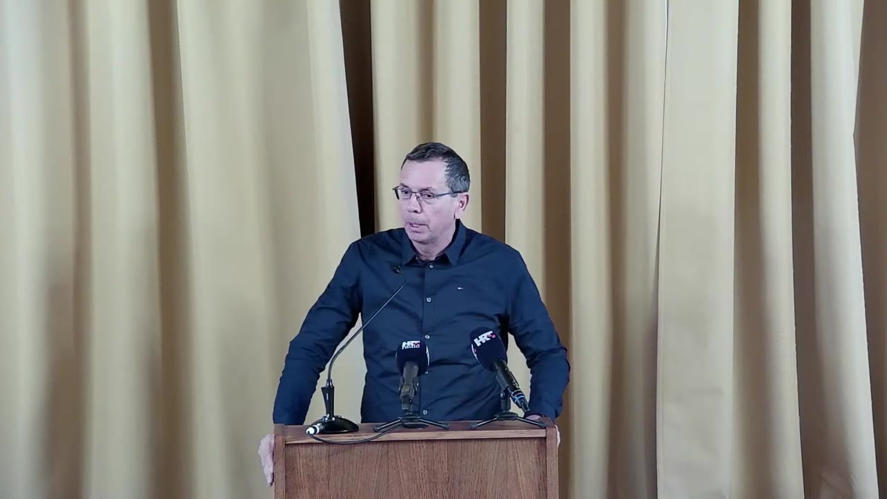 Branko Kronja za govornicom Gradskog vijeća