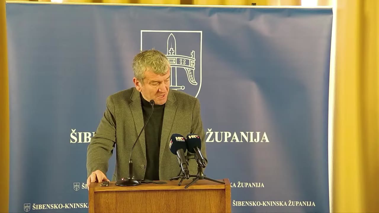 Petar Baranović za govornicom Županijske skupštine