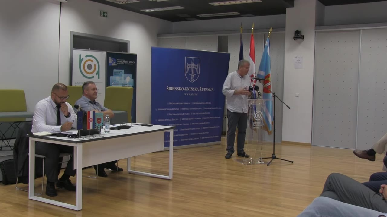 Petar Baranović za govornicom Županijske skupštine