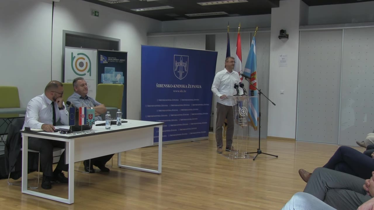 Ivica Ledenko za govornicom Županijske skupštine