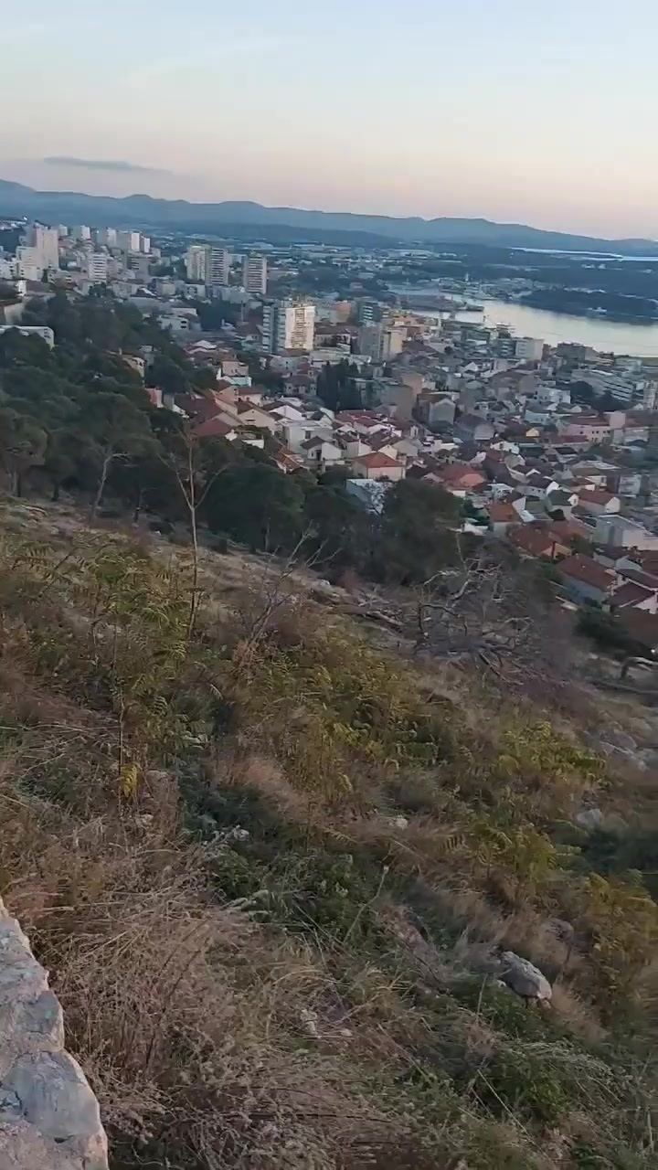 814960081306996-screenshot