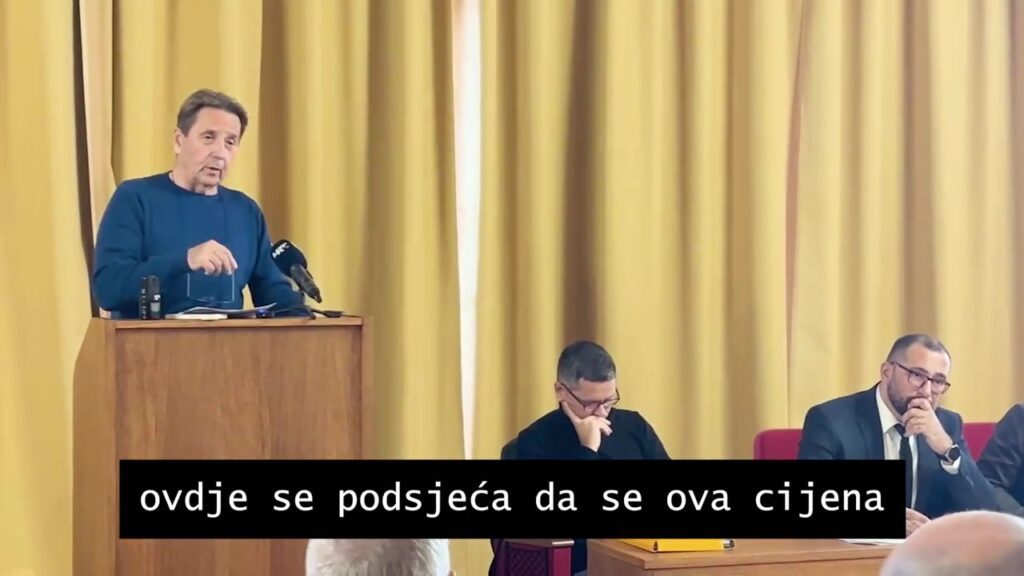 822826860471993-screenshot