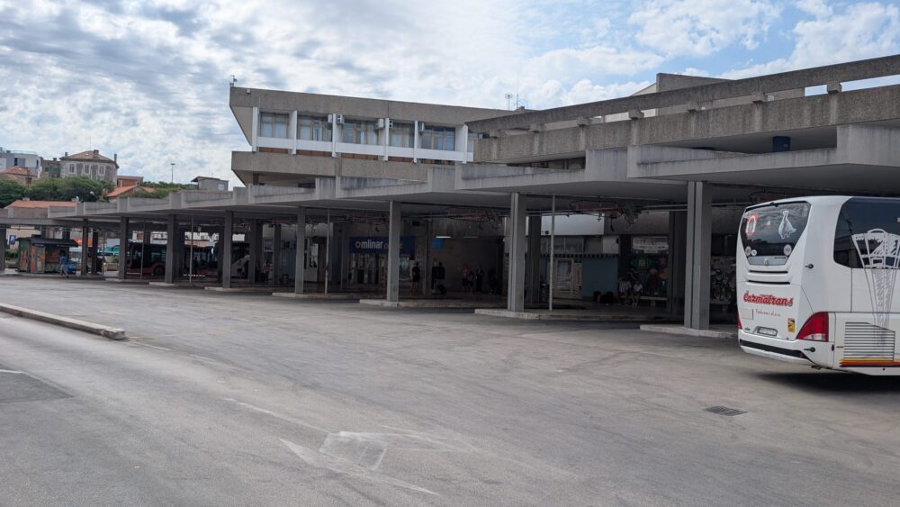 autobusnikolodvor1