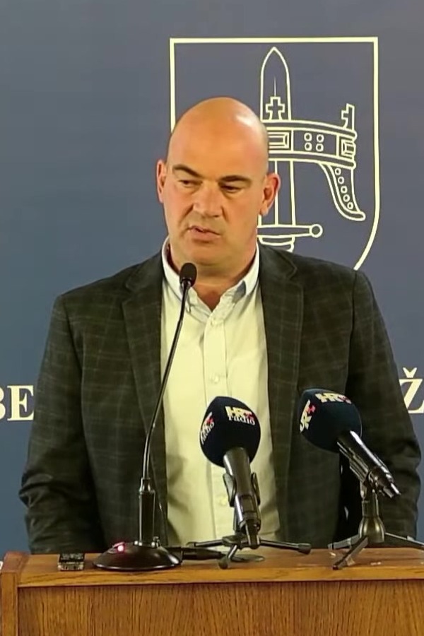 Tomislav Ninić za govornicom Županijske skupštine