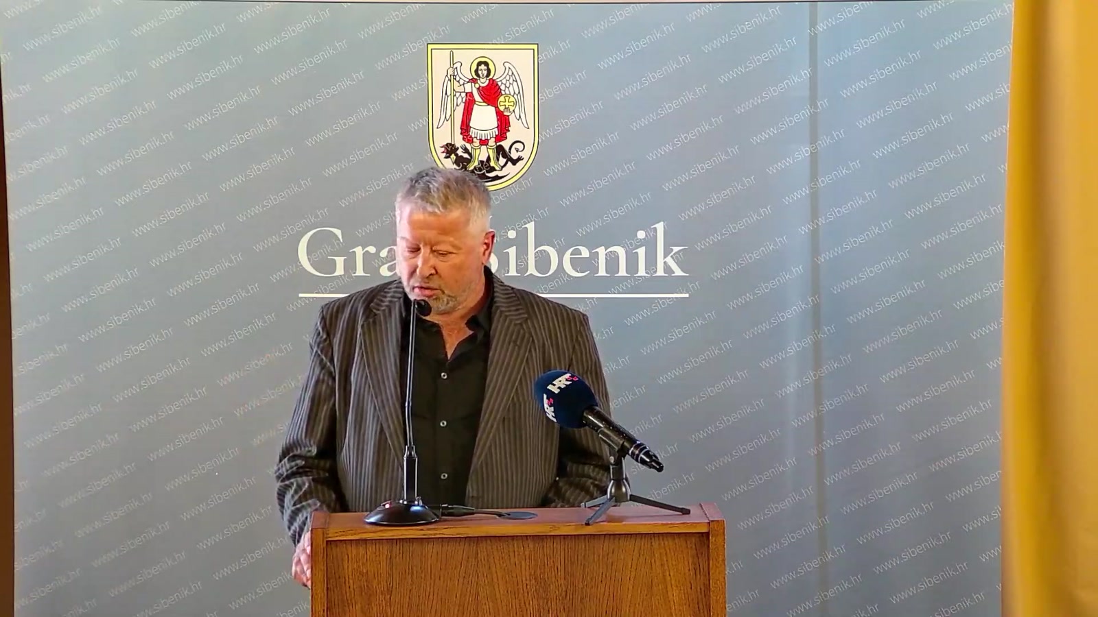 Zoran Kljaić za govornicom Gradskog vijeća