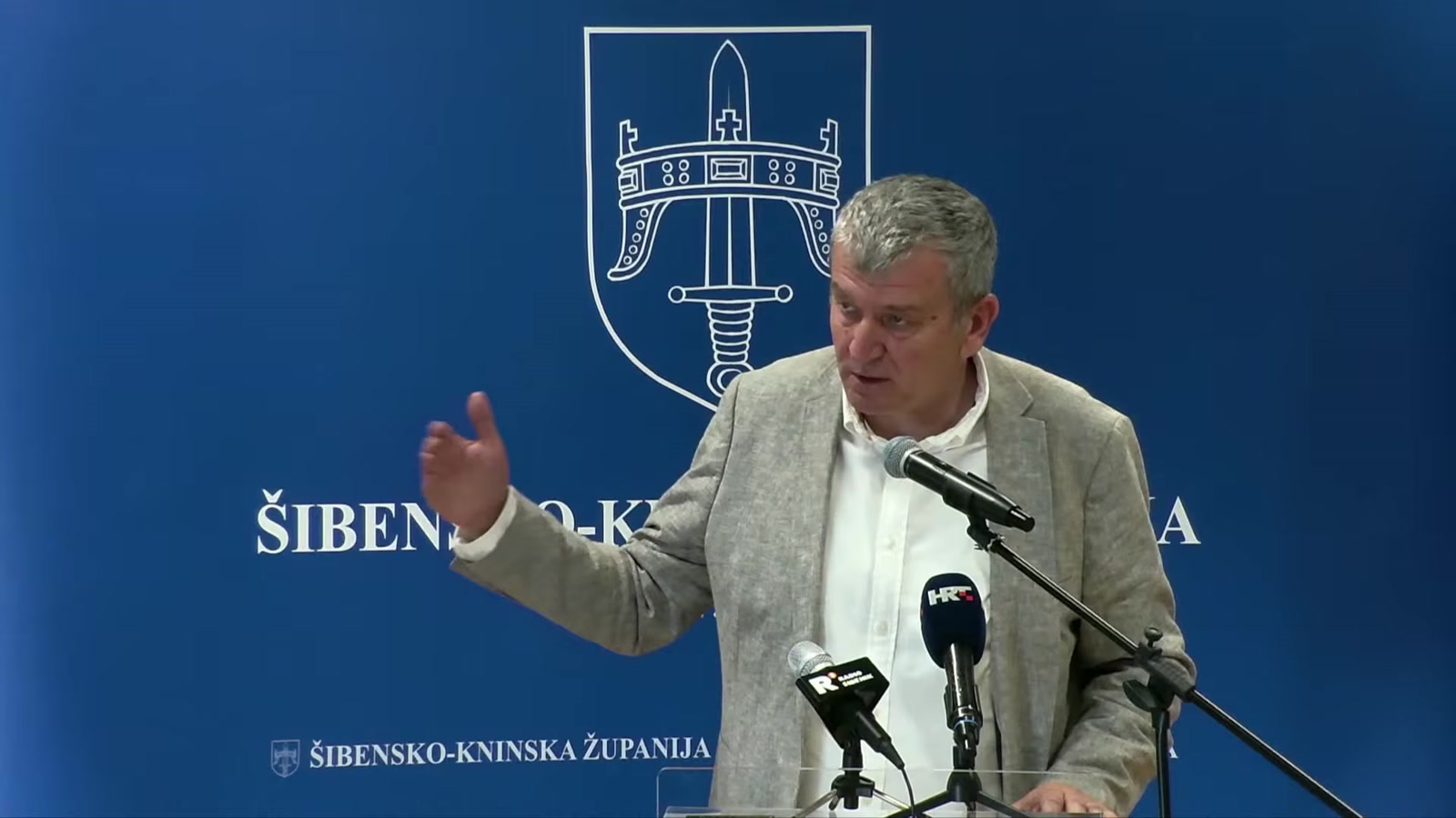 Petar Baranović za govornicom Županijske skupštine