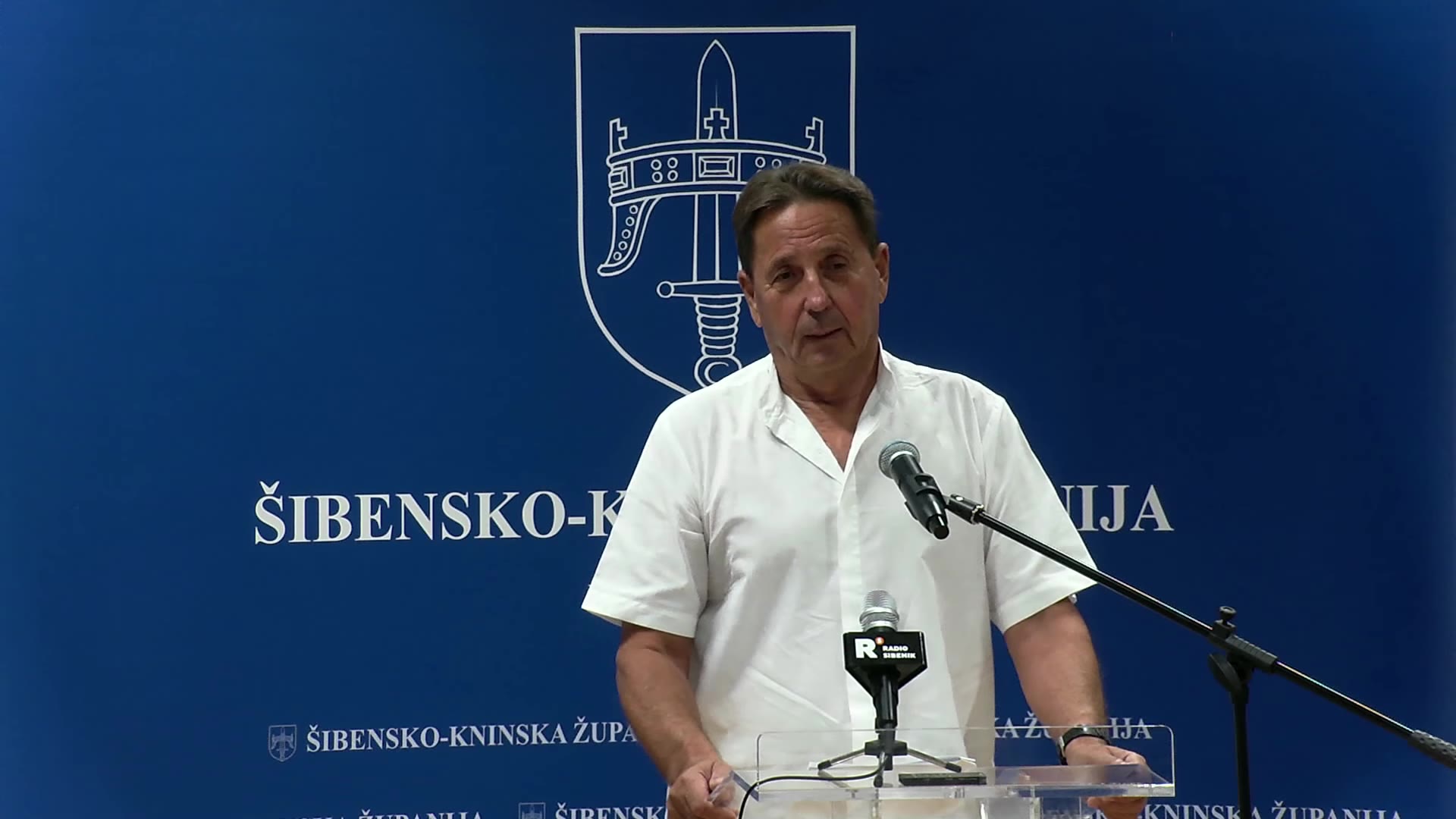 Stipe Petrina za govornicom Županijske skupštine