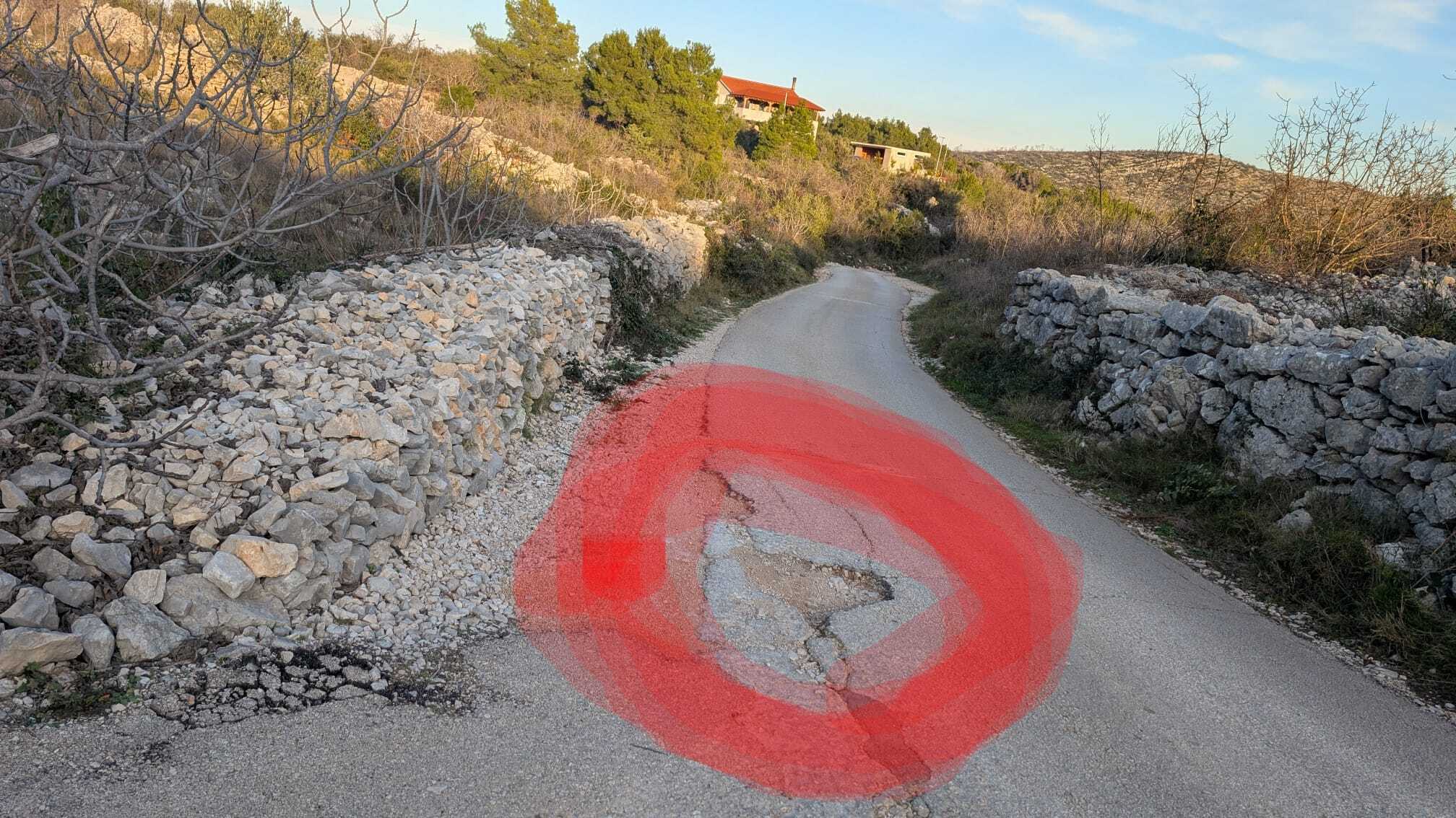 1234916525401124
