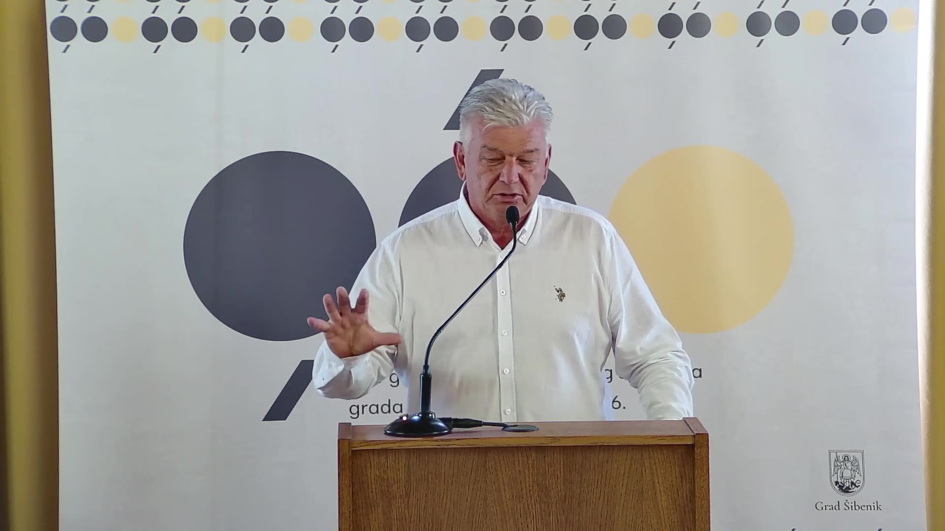 Novica Ljubičić za govornicom Gradskog vijeća