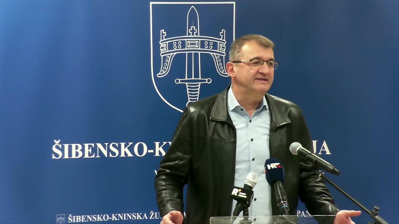 Ivica Ledenko za govornicom Županijske skupštine